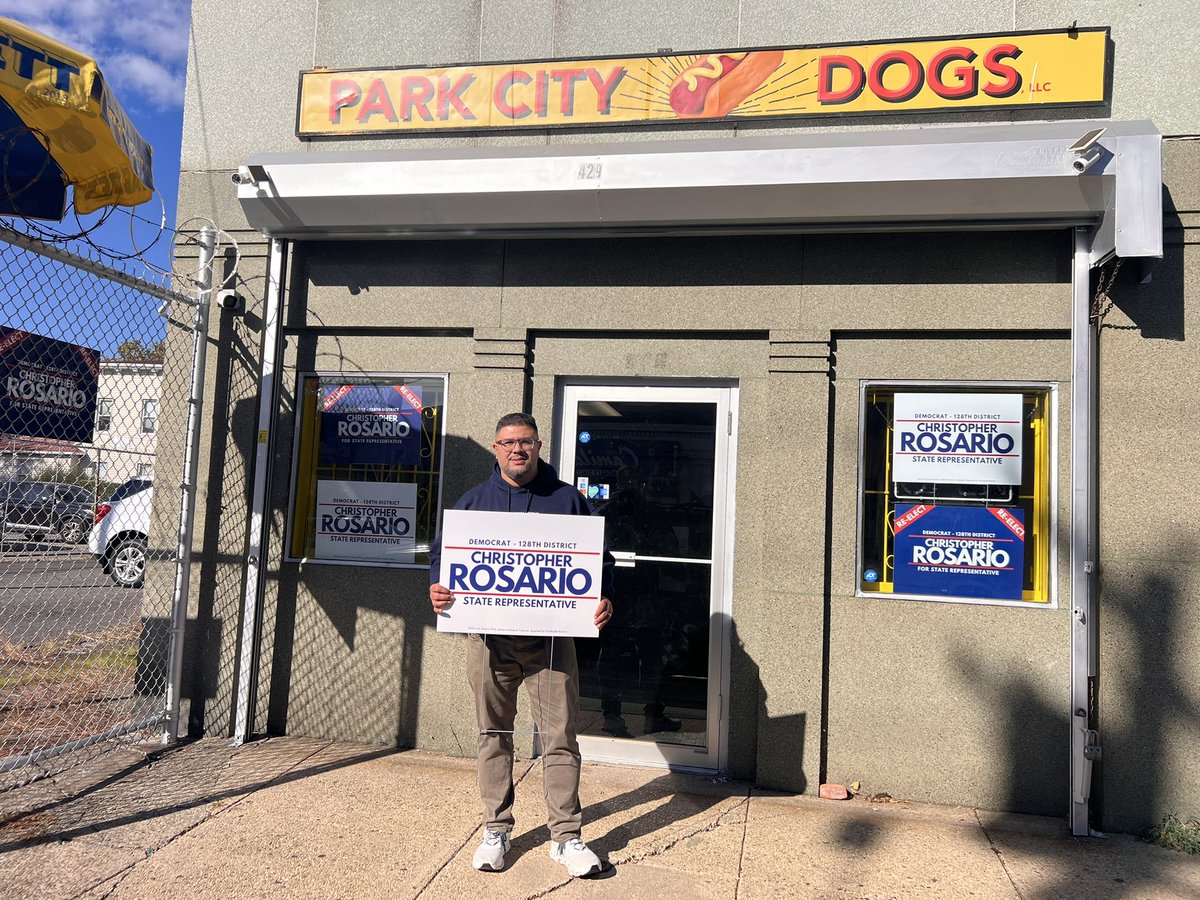 BAMBAMBPT's tweet photo. Team Rosario is blitzing the 128th all the way until Election Day! @CTDems @cthdcc you can find me on 5A! https://t.co/wW31OdOk3P