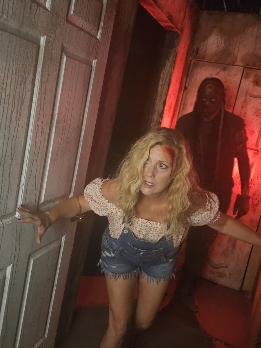 Dixie Dynamite tweet media