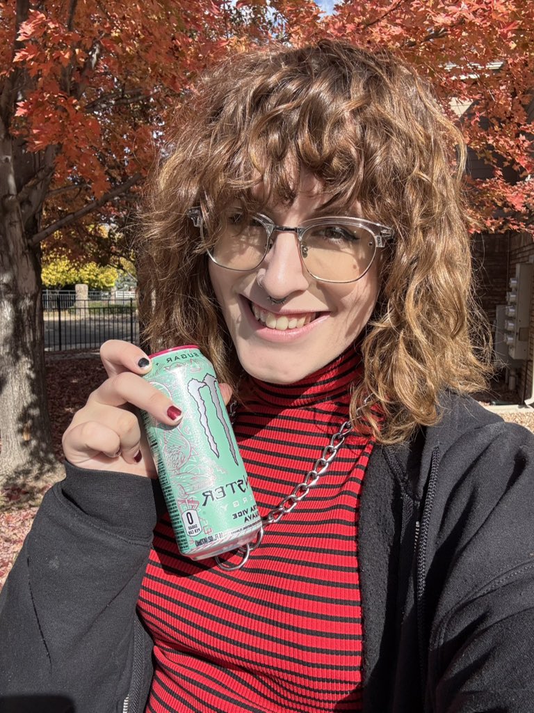 xX_Charloux_Xx tweet media