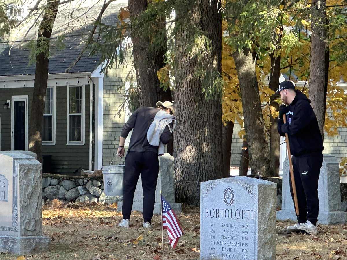 Curry Baseball (@curry_baseball) on Twitter photo The boys did great today!!! Cleaning up Veteran’s grave markers at the Milton Cemetery. Thank you to The Milton Rotary Club, <a href="/Milton_Rotarian/">Rotary Club of Milton Mass</a>, for having us out to help!
<a href="/CurryEdu/">Curry College</a> <a href="/CurryCollegeAD/">Vinnie Eruzione</a> The boys did great today!!! Cleaning up Veteran’s grave markers at the Milton Cemetery. Thank you to The Milton Rotary Club, <a href="/Milton_Rotarian/">Rotary Club of Milton Mass</a>, for having us out to help!
<a href="/CurryEdu/">Curry College</a> <a href="/CurryCollegeAD/">Vinnie Eruzione</a>