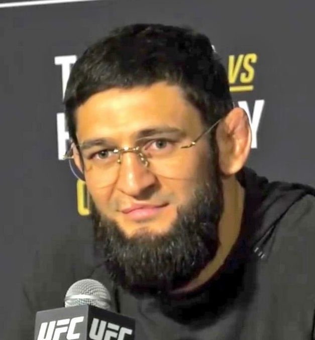 itsmoharris's tweet photo. How do I explain to my non-MMA friends that this guy is one of the most dangerous people in the world #UFC308 https://t.co/vRT23PJ2WJ
