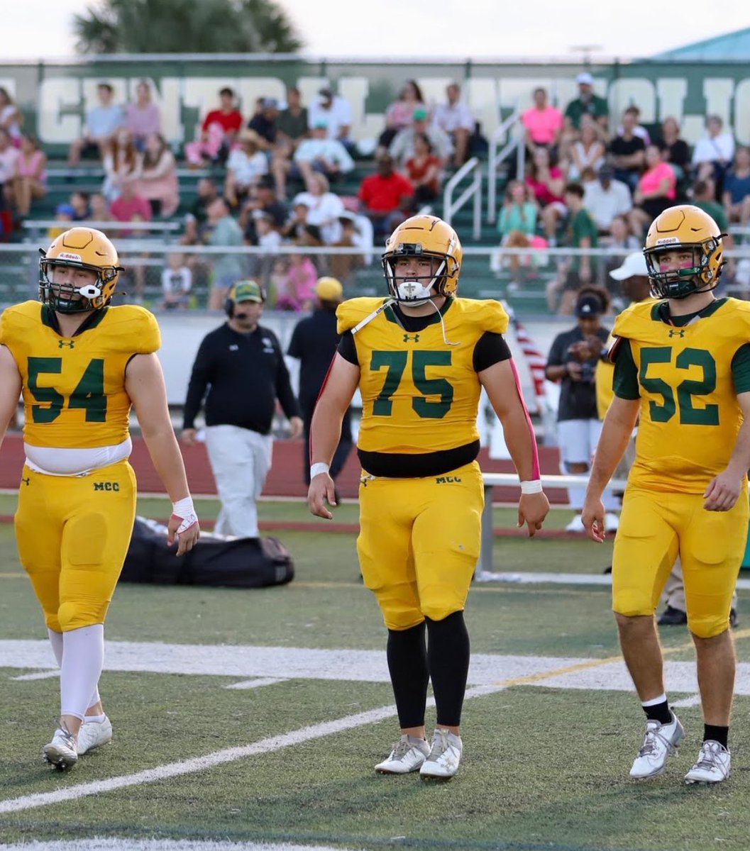 Last night the heroes of the game were our 6 War Dawgs up front.  <a href="/75merrick/">Merrick Campbell</a> at the center spot; <a href="/JaveionCooper/">Javeion cooper 4⭐️RT</a> and <a href="/Jayden_Jordan13/">Jayden Jordan</a> are dominant OT’s <a href="/noah_ostrander/">Noah Ostrander</a> <a href="/HarlanP3at/">Harlan Peat</a> &amp; <a href="/TannerCamp2025/">Tanner Campbell</a> had big games rotating at the 2 guard spots while also starting on DL!