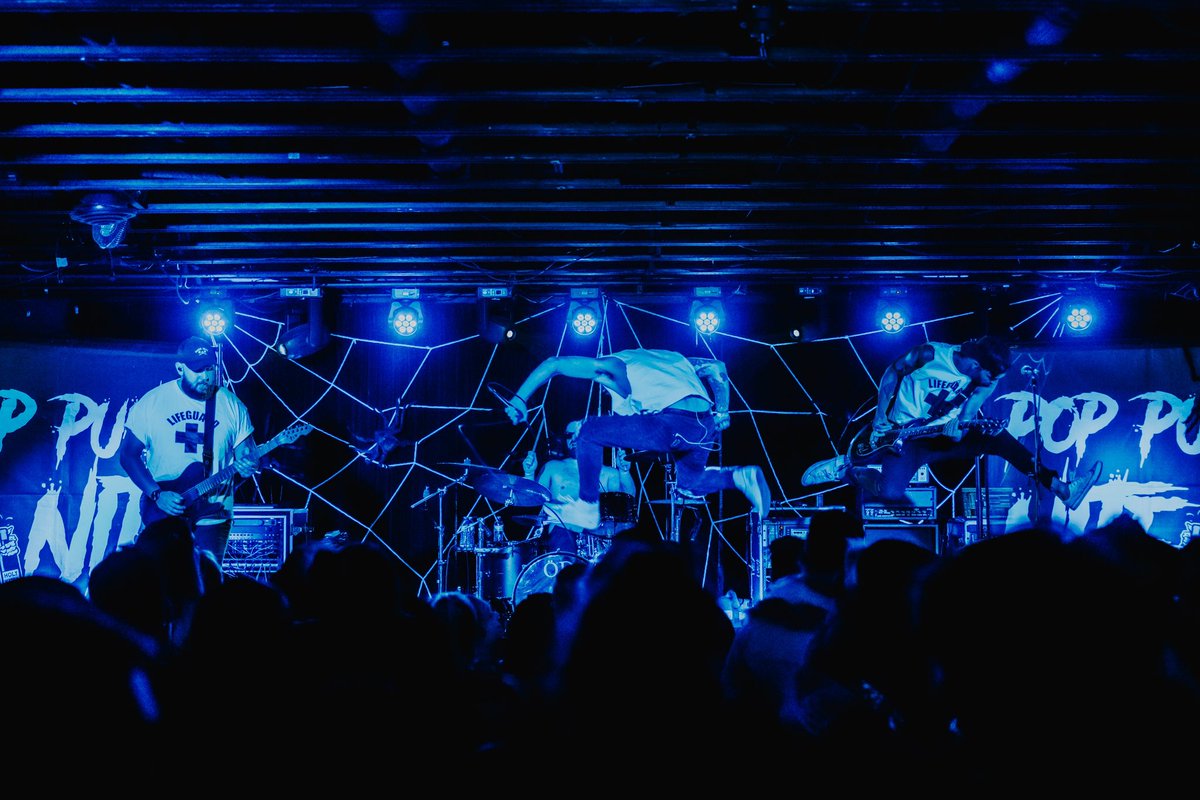 OffendedBand's tweet photo. Colorado Springs was the show of the year so far. 

📸 @guscanales https://t.co/pPmAcMyWTX
