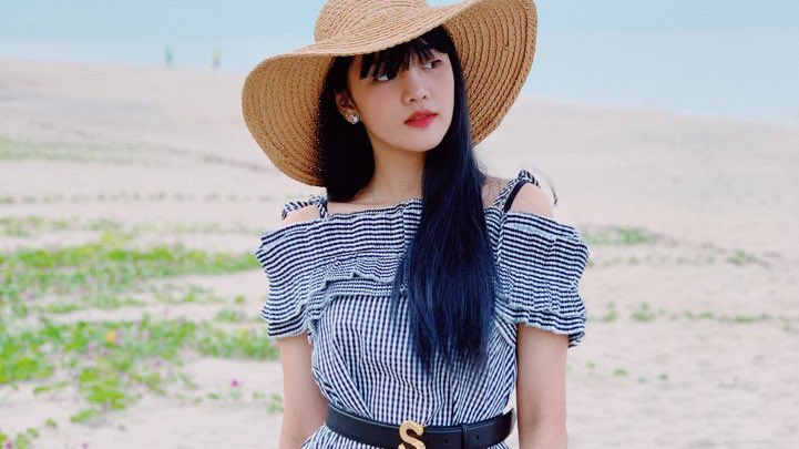 𝙻es aviso que tengo algo que no cualquiera tiene, y es un #ҽƚҽɾɳιƚყᨳᩙུ⃨ƈσԃҽ ♡ que me va a permitir pasarla muy bien y ser parte activa de este maravilloso #𝑮𝒉𝒐𝒔𝒕𝒍𝒚𖥔̫۫𝒅𝒆𝒃𝒖𝒕 ⊰ ◌ ༅ 🪼 así que desde la playita 𝕝o apoyaré.

𝐥ivǝ̈ 离' ✺ 𝐟·o͞𝕣evǝr #𝐌𝕚wa𝚔o!