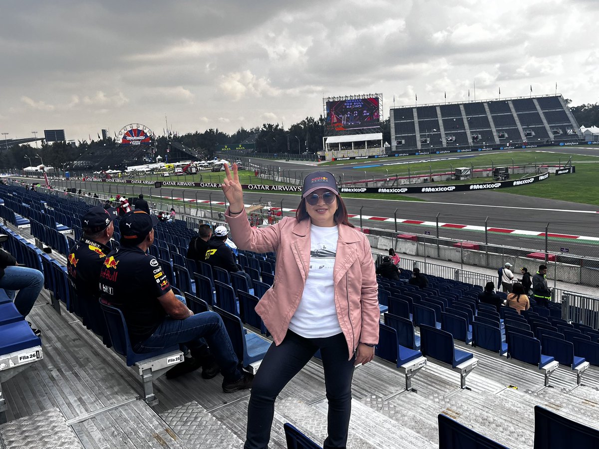 belisbell's tweet photo. #VamosCheco #F12024 https://t.co/PngybGdUrj
