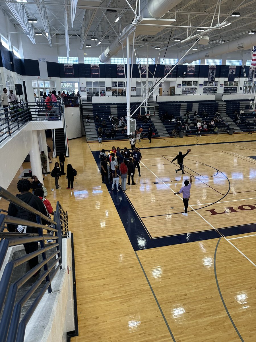 P.B.I.S had an amazing time celebrating over 700 students during our MANE Event (Making Attendance &amp; Academics Necessary Everyday) on Friday! #TheLuellaWay #CelebratingStudentSuccess