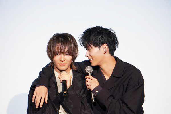 astage_ent's tweet photo. 【CINEMA】金子隼也＆野村康太、劇中シーンの完全再現に観客がため息‼️💞
『パーフェクトプロポーズ　Dream Edition』公開記念舞台挨拶🎬✨

▶️https://t.co/FWLzl91xVY

#金子隼也 #野村康太 #宝来忠昭 
@propose_drama https://t.co/6TrKn1EPkS
