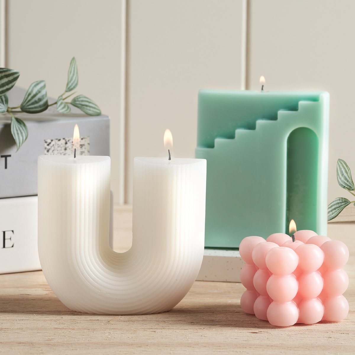 CUL_UK's tweet image. Time to get crafty! 🎨🪡 
Grab 2 adult craft kits for just £12 on our website. Get creative and start your next project today!

⭐curiousuniverse.co.uk/collections/2-…

#CraftingDeals #CreativeFun #DIYCraft #Craft