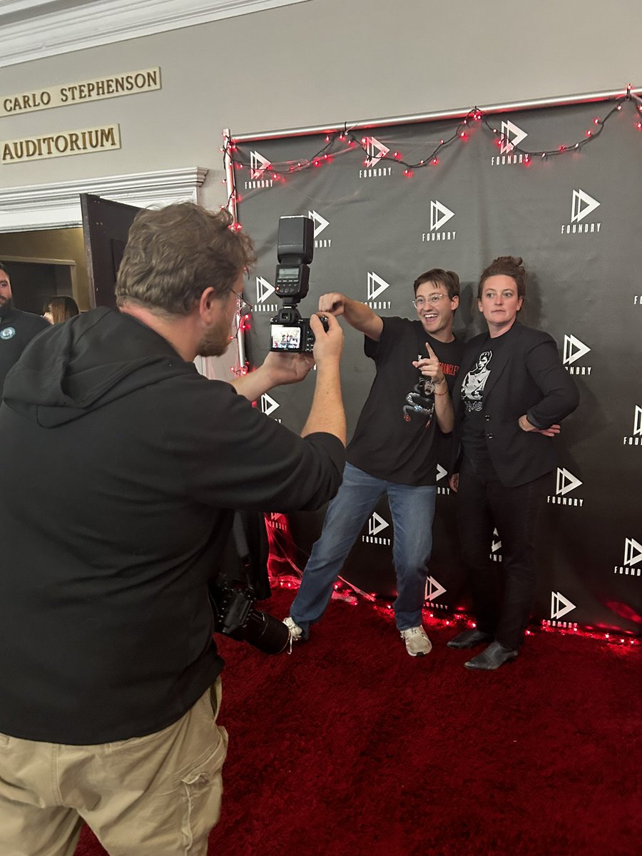 Dave Lavender tweet media