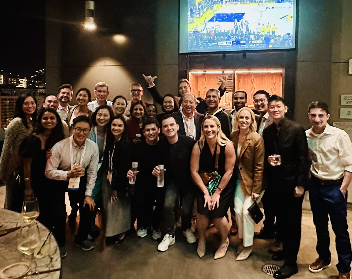 Tara Chang (@taraichang) on Twitter photo Fun times at the <a href="/StanfordNeph/">Stanford Nephrology</a> <a href="/ASNKidney/">American Society of Nephrology</a> reception. Privileged to call these folks colleagues and friends #KidneyWk Fun times at the <a href="/StanfordNeph/">Stanford Nephrology</a> <a href="/ASNKidney/">American Society of Nephrology</a> reception. Privileged to call these folks colleagues and friends #KidneyWk