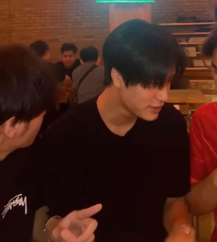kanmkanmnn's tweet photo. เจมีไนน์ลุคแบบเนี้ย โคตรจะแบบ โห ชอบพี่ว่ะ https://t.co/JOFvfNlpcU