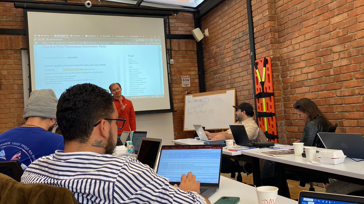 Hoy en taller de <a href="/CdR_/">Consejo de Redacción</a> y <a href="/Google/">Google</a> iniciativas para formadores en Casa del periodismo, Bogotá <a href="/beatrizemar/">Beatriz Elena Marín</a> de <a href="/upbcolombia/">UPB</a> presente