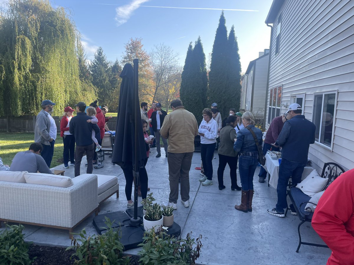 LTRClub's tweet photo. Had an energized group of volunteers in Lawrence Township this morning ready to knock doors for @braun4indiana, @Jim_Banks, and our statewide Republican team! Thanks to everyone who came out! @IndyGOP @indgop https://t.co/AbDKCCOYlK