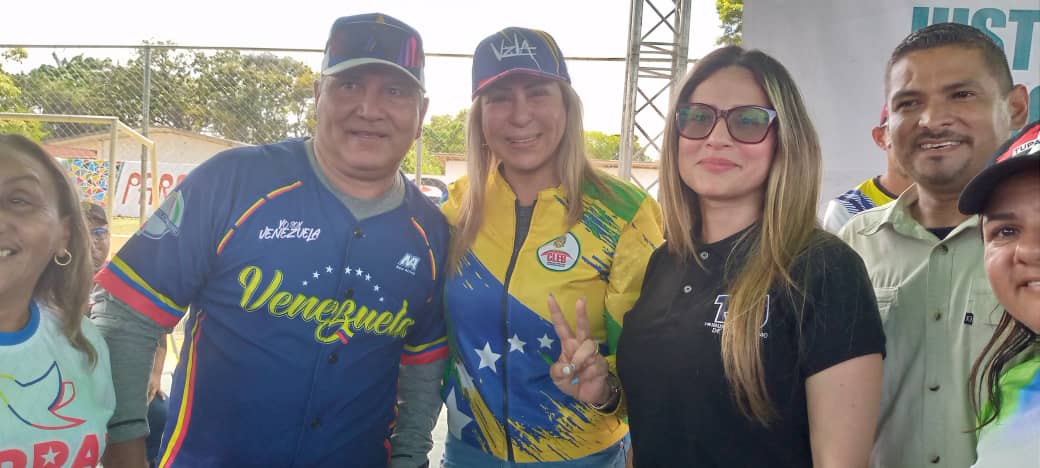 yusleibycleb's tweet image. Desde el Municipio Angostura del Orinoco, inicia la Consulta de Reforma Parcial de la Ley Orgánica de la Jurisdicción Especial de Justicia de Paz Comunal.
@CLEB2024 
#RumboAlEstadoComunal 
#TodoElPoderParaElPueblo