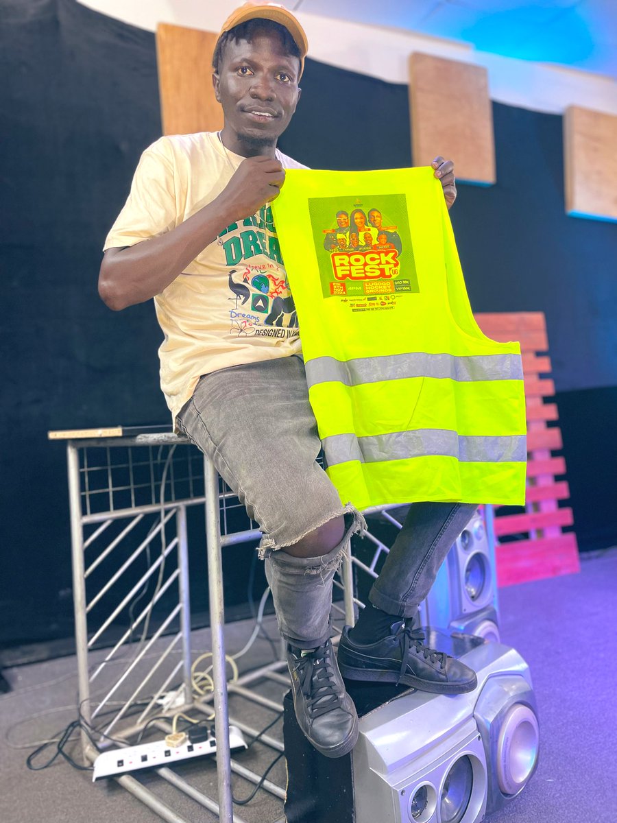 #PlayHouseFest (@srvictor256) on Twitter photo <a href="/AwarDabadguy/">Awar DaBadGuy 🇺🇬</a> gave me an opportunity to dj on <a href="/Spiritfm966/">SPIRIT FM 96.6 UGANDA</a> in 2017 which was my 1st Christian radio appearance. God is Great 🙏🏾
#RockFestUg is on 8th Nov 2024
Lugogo Hockey Grounds
30k Ord 🎫 130k VIP 4pm
#SRVictor256 #YaleYagayoh <a href="/AwarDabadguy/">Awar DaBadGuy 🇺🇬</a> gave me an opportunity to dj on <a href="/Spiritfm966/">SPIRIT FM 96.6 UGANDA</a> in 2017 which was my 1st Christian radio appearance. God is Great 🙏🏾
#RockFestUg is on 8th Nov 2024
Lugogo Hockey Grounds
30k Ord 🎫 130k VIP 4pm
#SRVictor256 #YaleYagayoh