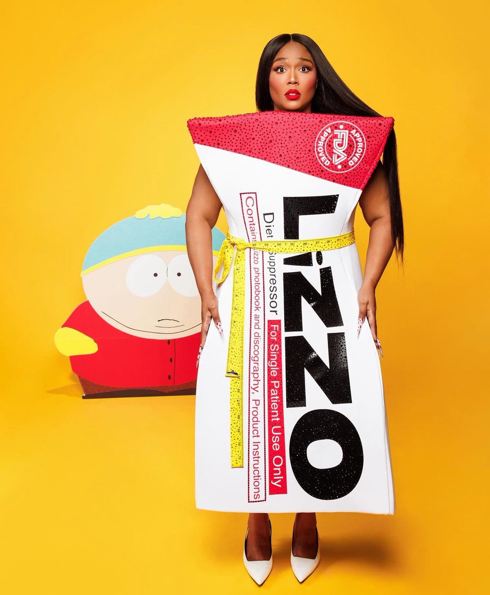 PopCrave's tweet photo. Lizzo dresses as Ozempic for Halloween. https://t.co/AWoF7io9bI