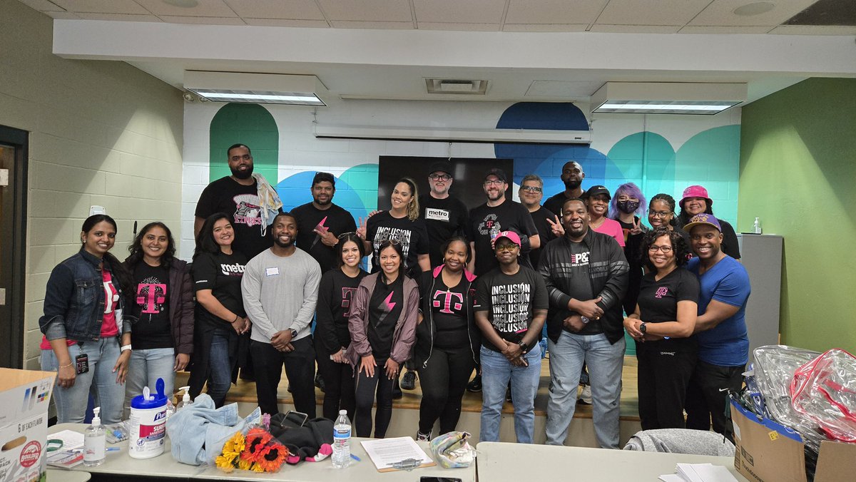 Great day yesterday hosting a volunteer event with my DE&amp;I ERG Co-Lead Peers. Amazing partnering with the great organization Covenant House again. The Covenant House shelters young adults 18-24 who are escaping abuse or/and child trafficking. It is an honor to be able to serve.