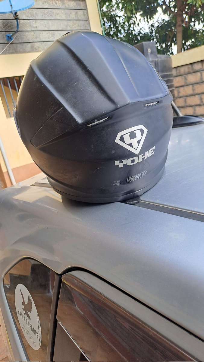 chuts_25's tweet photo. Slightly Used Yohe Helmet Medium Size price down to 6k 

+254725092233 https://t.co/XrXdQdkRFi