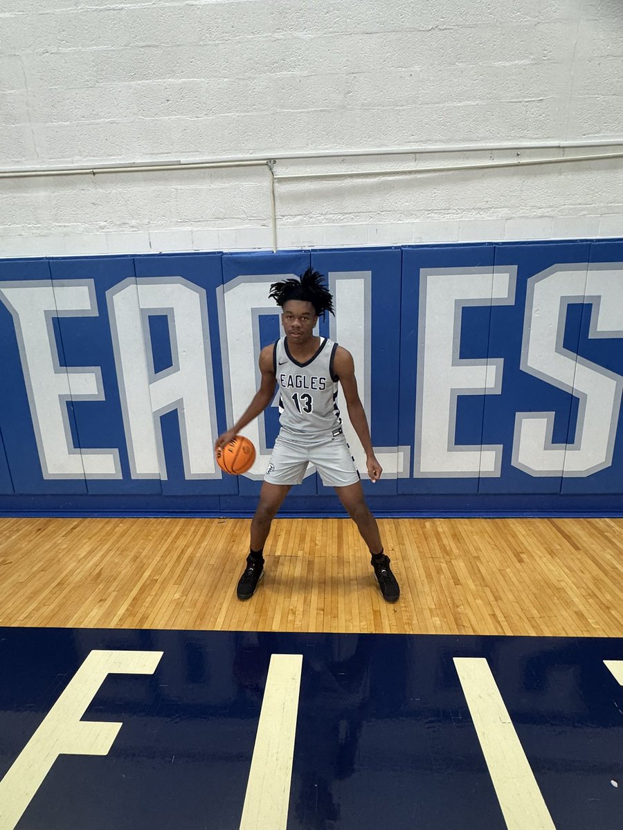 ChukesZelden's tweet photo. Had a great time visiting Saint Elizabeth University!
Great experience
Thank you
@coachjamesadams 
@CoachDeep3 
Go eagles🦅🦅!! https://t.co/BidrzK6Knh
