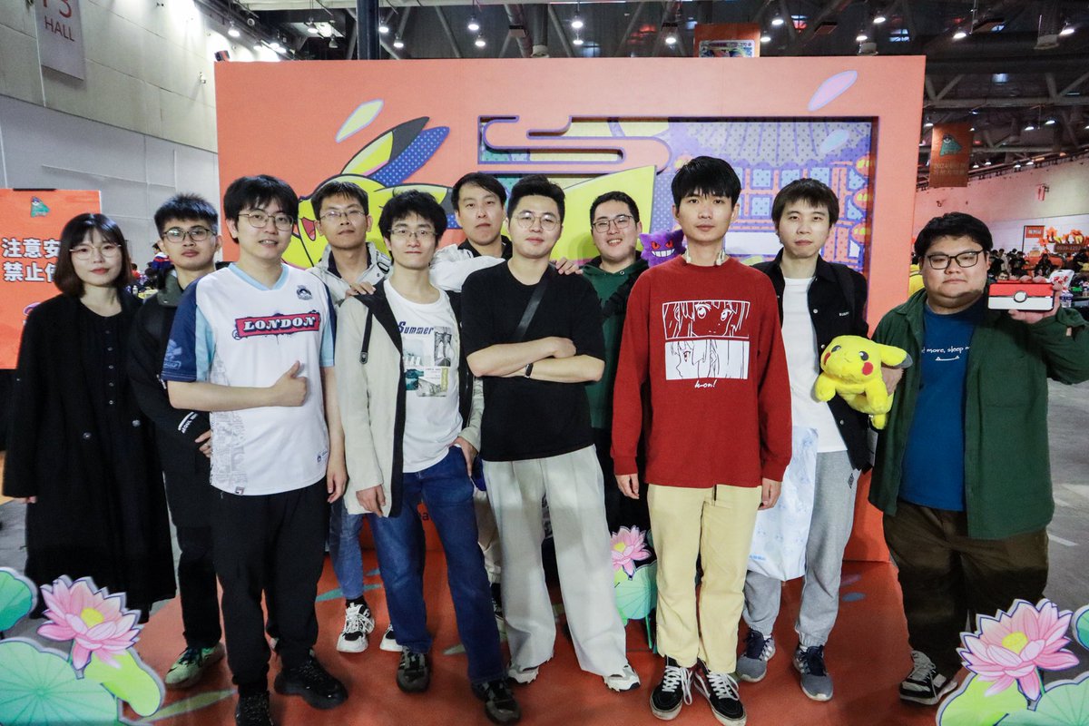 GodzillaGu tweet media