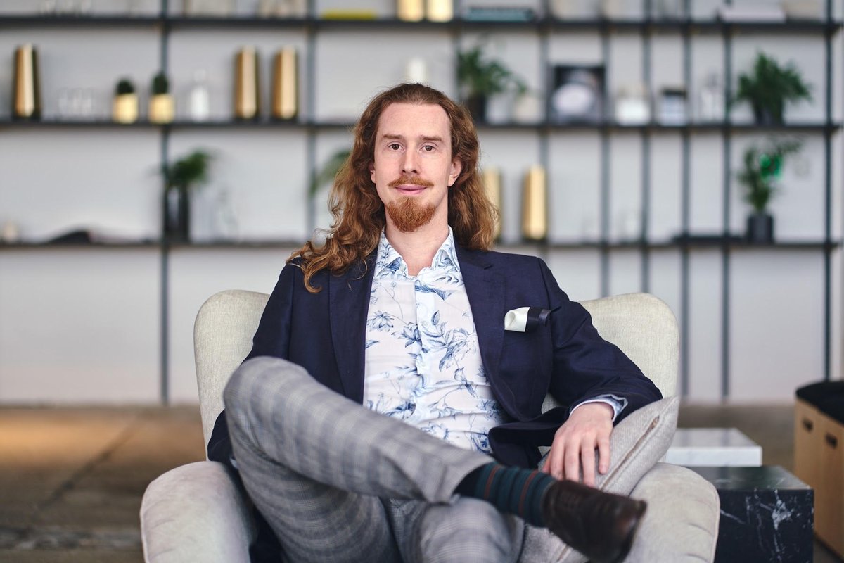 LotusNotions's tweet photo. I love seeing entrepreneurs go from freezing-up &amp; panicking to calm, centred and ‘in-flow’.  

The best part:  

It often happens in just 30 days - even when therapy, meds, CBT and everything else didn't work.  

Here's how we 'flip the switch' and turn off fight-or-flight... 🧵 https://t.co/QSJJC4QXmd