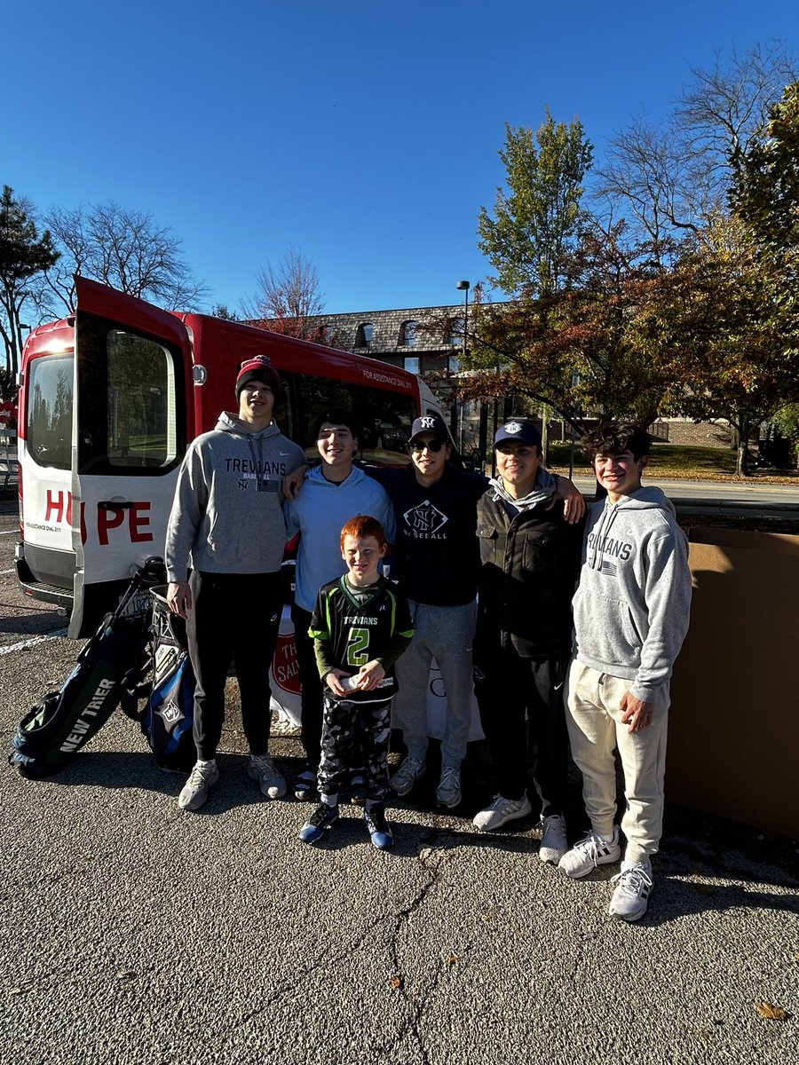New Trier Trevians Baseball tweet media
