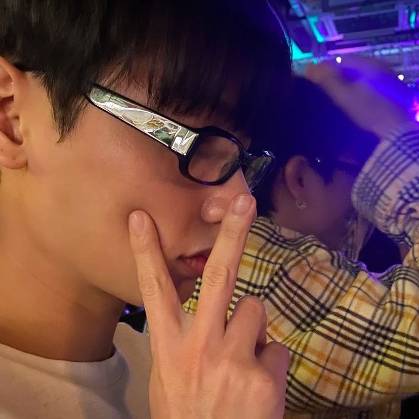 OffgunorCat's tweet photo. หนายยย มองกล้องหน่อยจิิิิิ 😚😚😚
#ThisOffGunorCat
#ออฟกัน https://t.co/SeHPEw6XGx