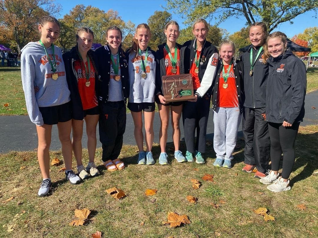 Cross Country - STATE BOUND!! 🐾
Both Boys &amp; Girls Cross Country Teams Are STATE BOUND!!
Boys placed 7th at Regionals!
Girls Placed 1st at Regionals!
Congratulations to both teams! 👏🏼 
Go CATS!! 🟠 ⚫️ 🐾 
<a href="/MinsterAthletic/">Minster Athletics</a> <a href="/midwestathletic/">MAC</a> <a href="/JessieMagoto/">Minster XC and Track</a>