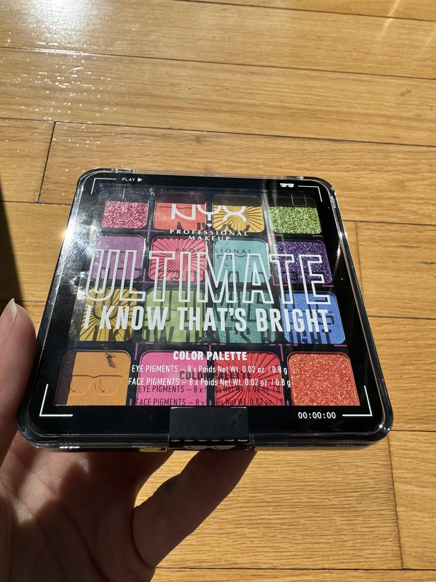 pixiedrm21's tweet photo. @NYXCosmetics Hi! I purchased this face palette from Wal-Mart within the last week. It’s still factory sealed &amp; the tamper seal is still intact but there’s a mosquito stuck in the pan glue of the yellow shade in the bottom left corner. I’m returning it, but how does this happen? https://t.co/qgS1Yu6mT5