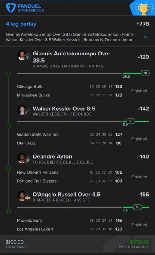 My boi <a href="/YungBaller/">Chris🦍</a> on fire. Y’all go follow him. Giving out bangers