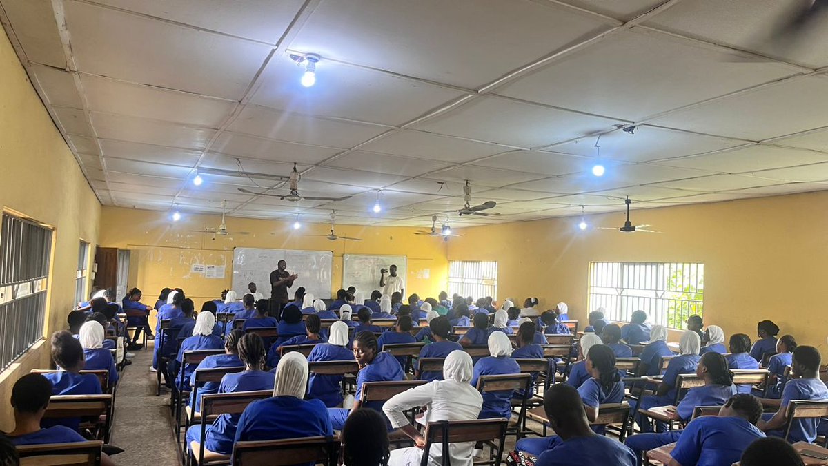 sonmo_sug's tweet photo. Friday October 25
Osun College of Nursing Sciences featuring Gynix Africa speak on October Breast Cancer Awareness 
Guest Speaker: Dr Godwin Obafemi, CEO Gynix Afrika
Self-breast awareness beyond usual self-breast examination
 Mammography for women at 40yrs+ https://t.co/TGGnotZ1G9