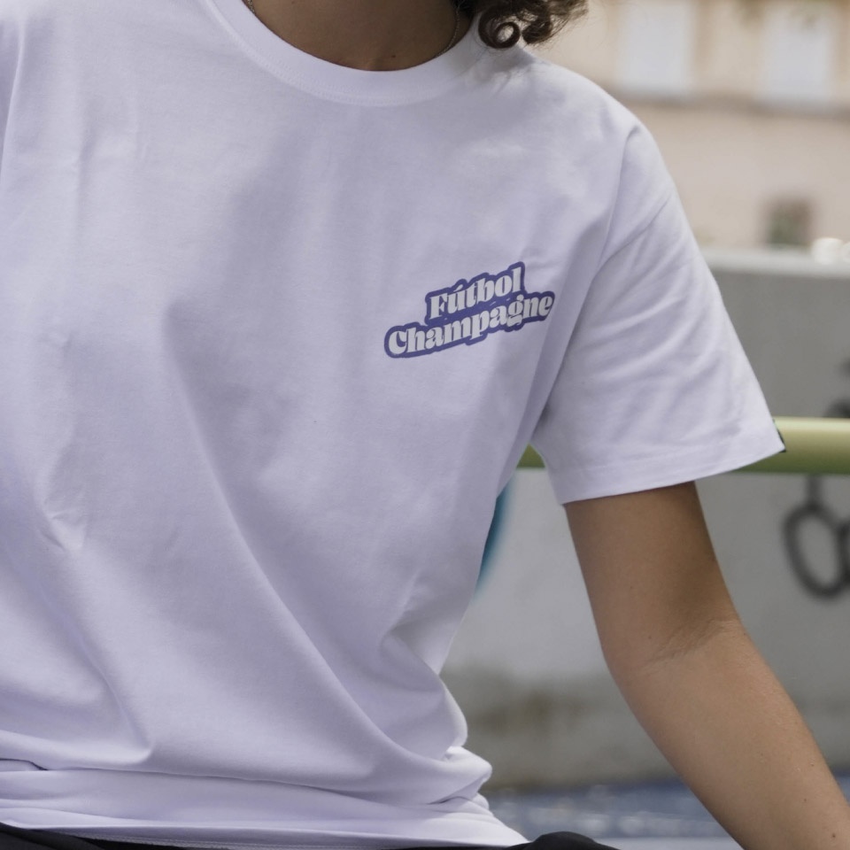 😲📣

¡Sorteamos una camiseta de 'Fútbol Champagne'!

¿Cómo participar?
1. Hacer RT a esta publicación
2. Seguir a <a href="/gambeashop/">GAMBEA</a> 
3. Seguir a <a href="/balonesaguerron/">Balones a Guerrón</a> 

Anunciaremos el ganador o ganadora en el directo del próximo martes 29.