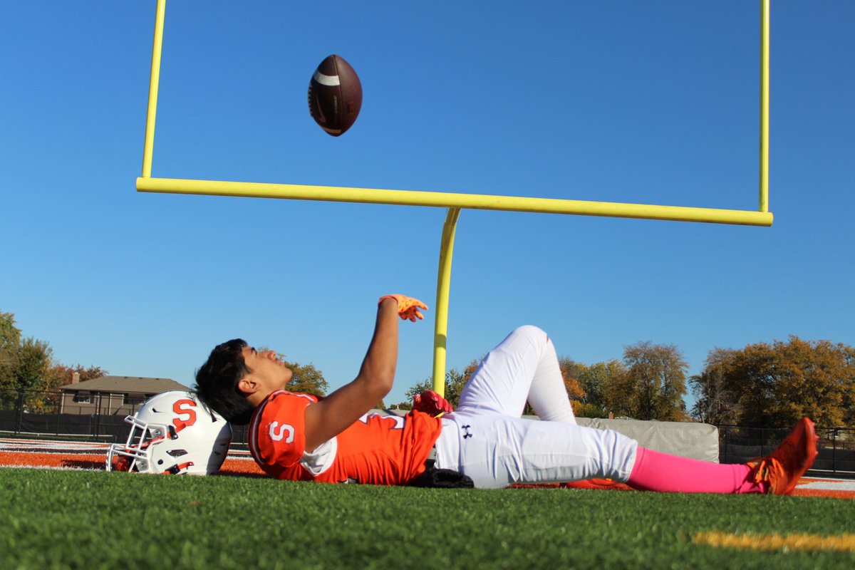 UveeU's tweet photo. #52 Martinez 2024 Junior Year Shepard Football https://t.co/eY8OrOWtEG