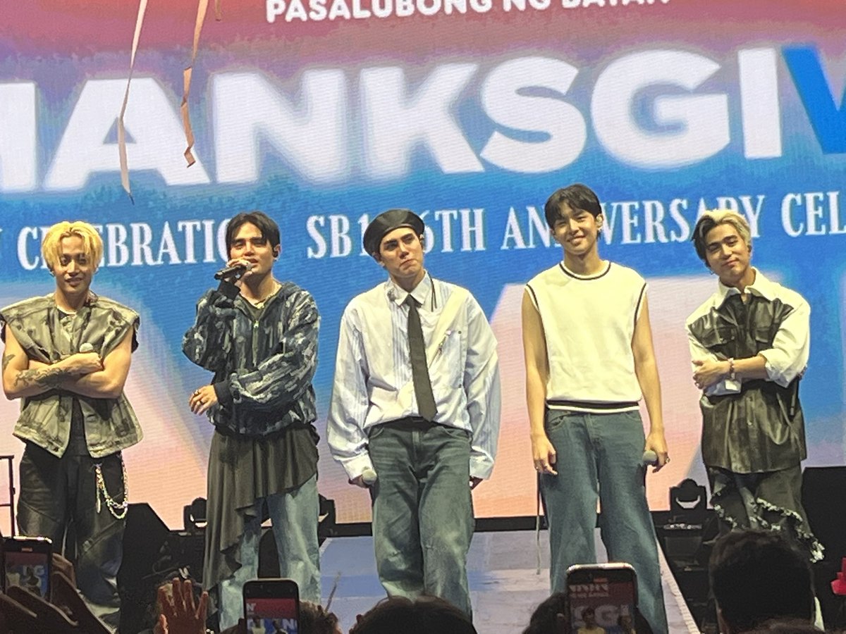 0408queenC's tweet photo. Salamat Mahalima 🧡 @SB19Official @dunkinph @felipsuperior @imszmc @JoshCullen_s @stellarixz @justintdedios https://t.co/9vUUw8sJZV