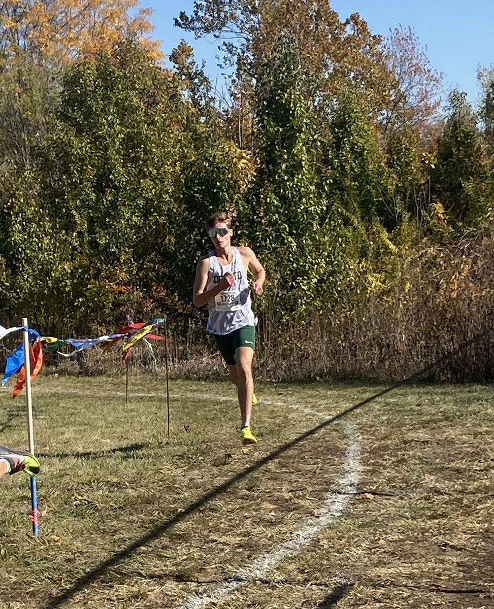 DeSotoWildcats's tweet photo. Congratulations to Vance Krudwig for his regional championship and setting a new school record and to the entire boys team for qualifying for state! https://t.co/jDSuAViKpy