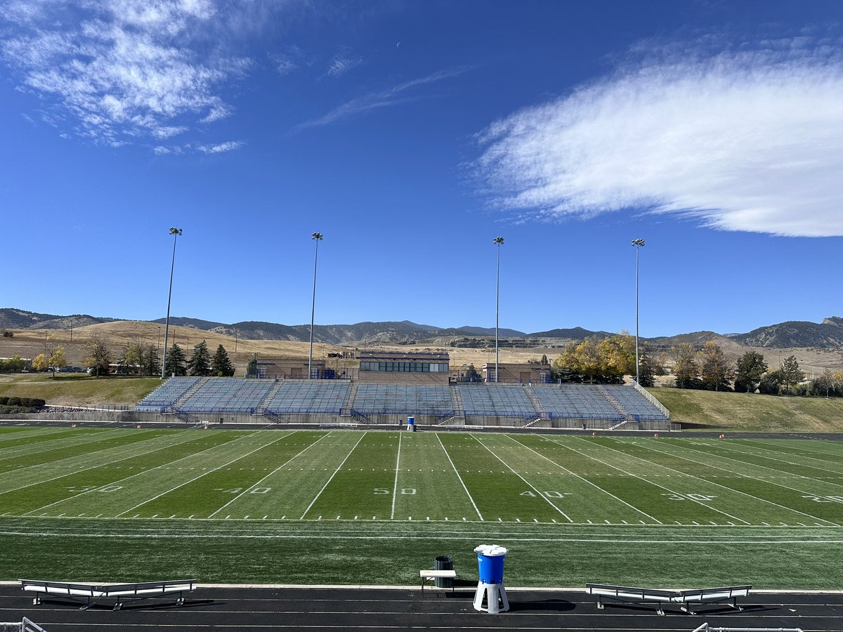 SportsTurfSun's tweet photo. Week 9 is a wild one- regional cross country race, 3 soccer games, 2 football games and 12 flag football games. #NoByeWeeks #BestOffice #SunriseAtTheNAAC #FieldExperts @ChristiClay23 https://t.co/etPZPzNSeC