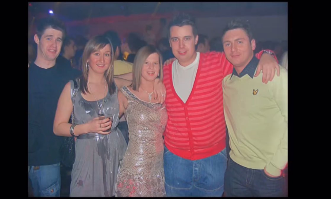 chic howe tweet media