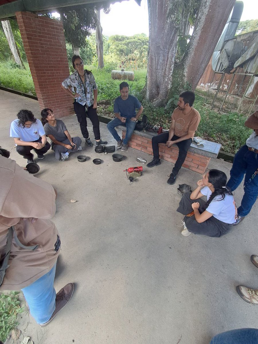 GE OIKOS tweet media