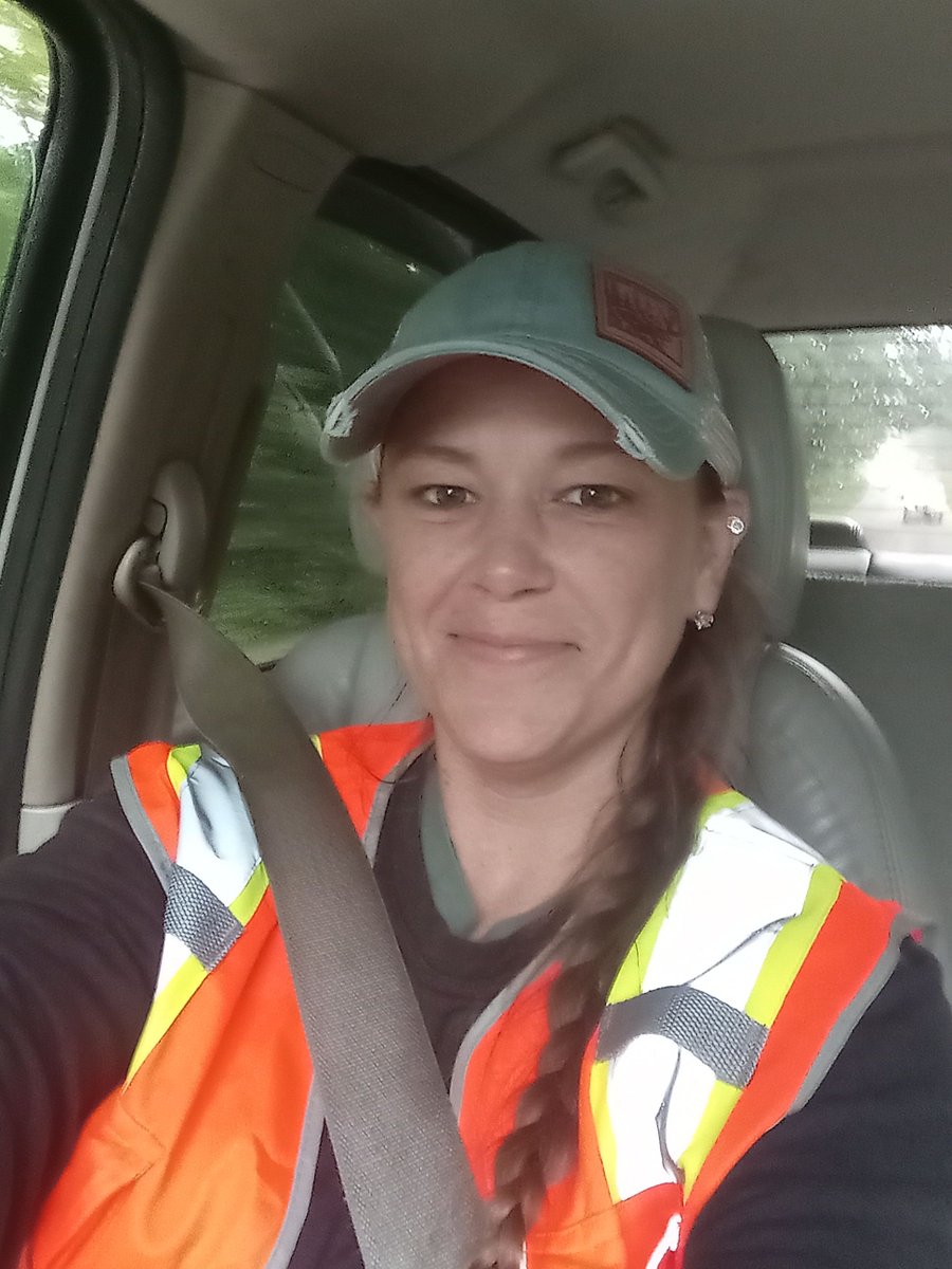 How is a $190M federal grant supporting private forest landowners ? SAF's 2024 Henry Clepper Intern Kelsey Hardyman shares the impact of climate-smart forestry in The Forestry Source.

Read more🔗: eforester.org/Main/Publicati…