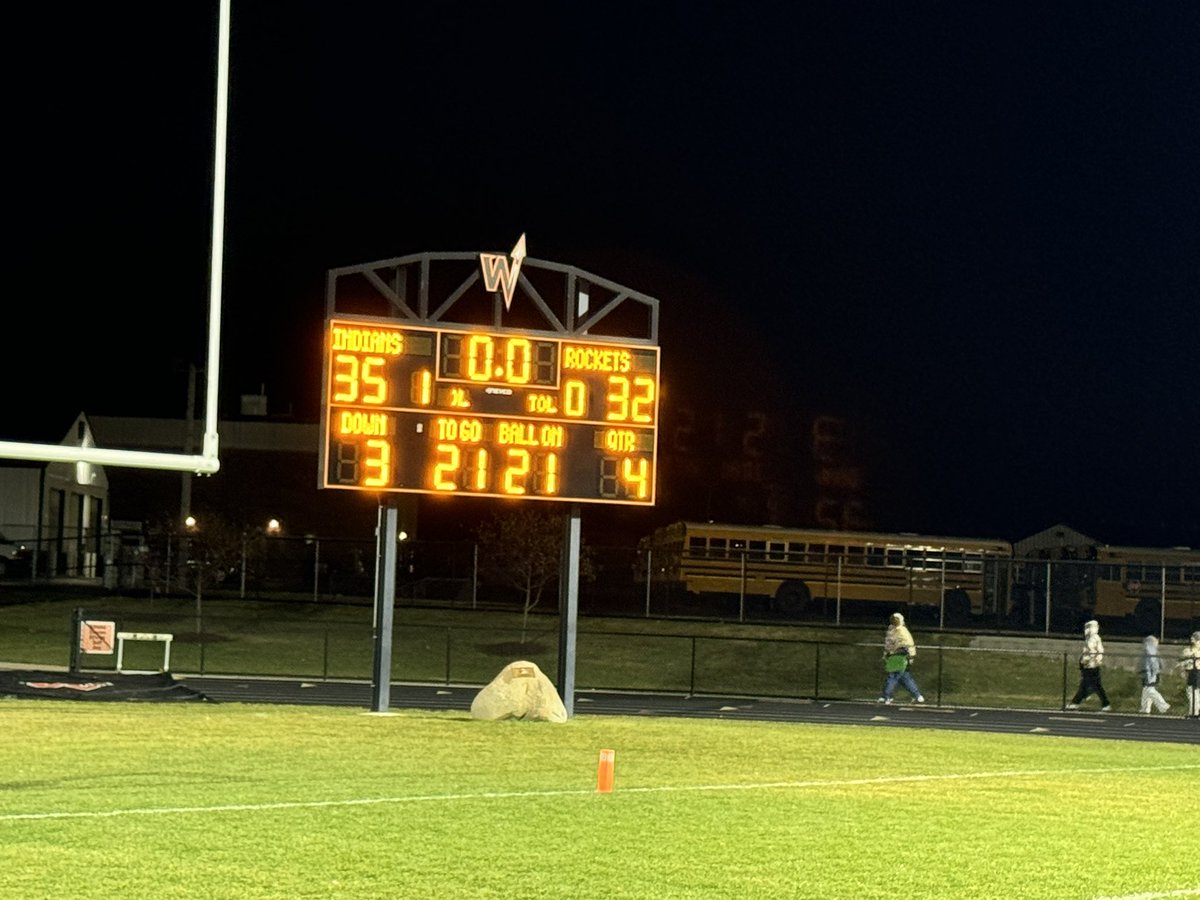 BagoAD's tweet photo. Senior Night and Winnebago Football defeats Rock Falls in a thrilling comeback victory! https://t.co/Jde83zmVxa