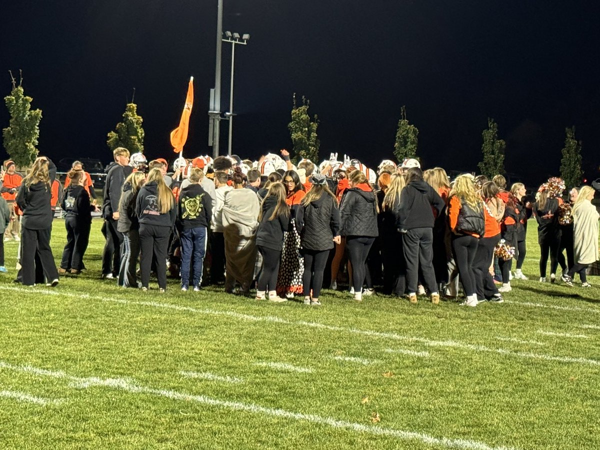 BagoAD's tweet photo. Senior Night and Winnebago Football defeats Rock Falls in a thrilling comeback victory! https://t.co/Jde83zmVxa