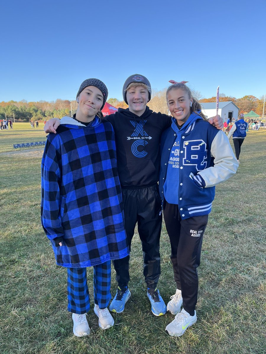 State Bound! So incredibly proud of this team💙🤍 See you soon MIS.
