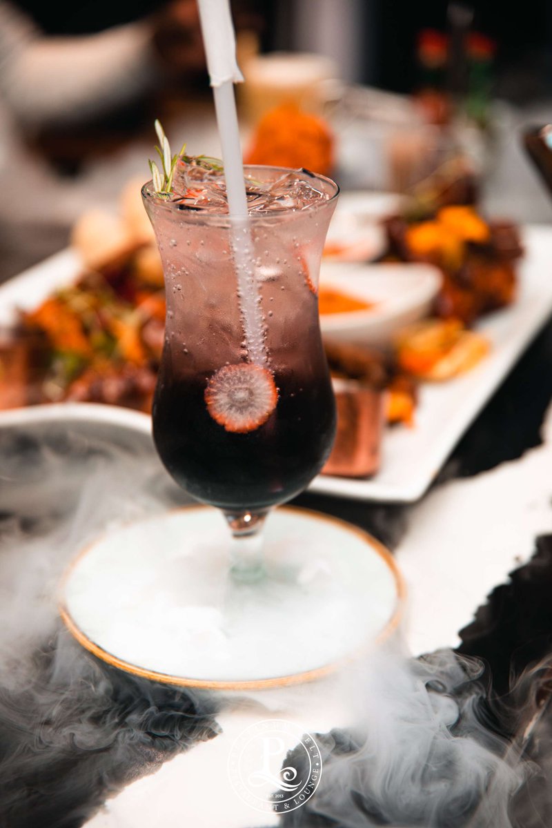 The vibe is electric, the heels are high, and the queens are out! Malini is here and ready to bring the heat. Tag us in your photos and let’s make tonight one to remember! #QueensOnHeels #MaliniTakeover 👑✨