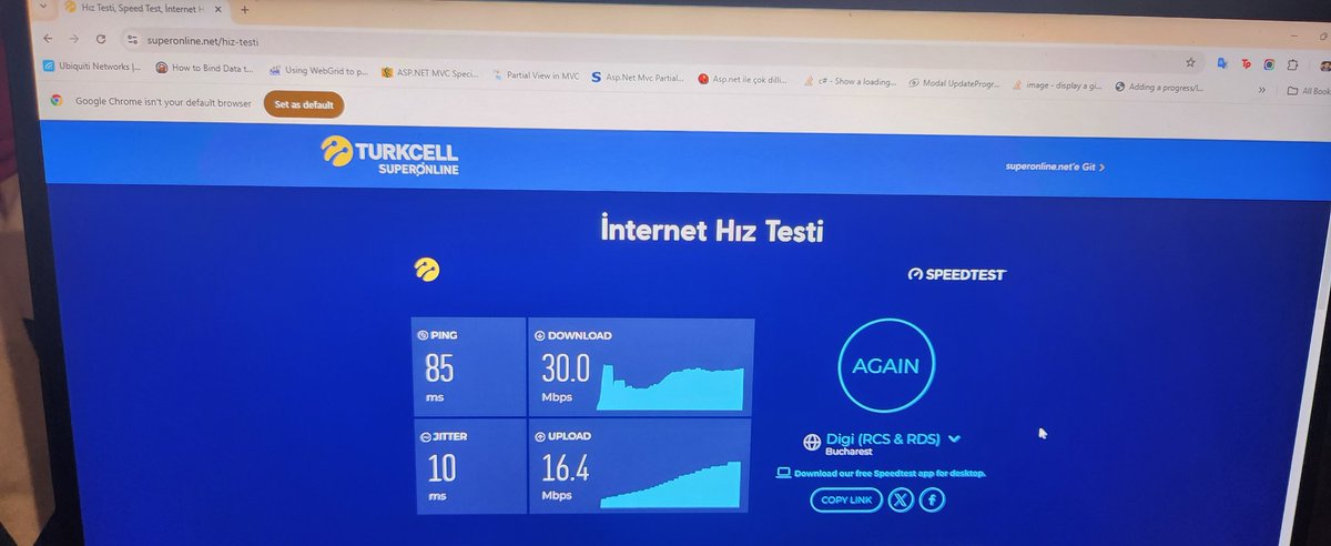 altuggcelik's tweet photo. @superonlinecom @Turkcell @TurkcellHizmet 100 megabit fiber internet için para ödüyorum ama hiz ortada bunu bir an önce düzeltin lütfen https://t.co/voajNWsQ7j