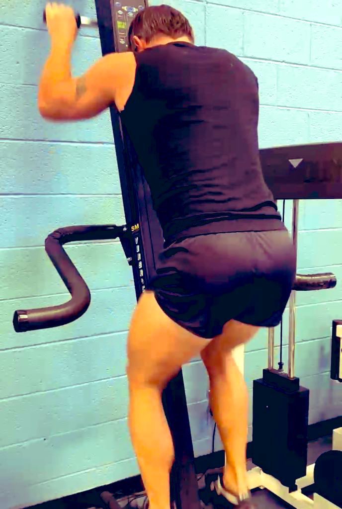CRYPTOFIT_US's tweet photo. At the gym - you should be too #hardcardioday #maxHR #hodltrainrepeat https://t.co/FZWWWTrqfm