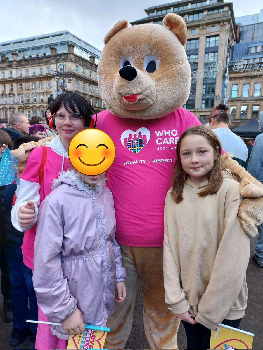 ysortit's tweet photo. Celebrating the end of Care Experienced Week with the Love Rally ❤️  #whocaresscotland #intandem #actionforchildren https://t.co/3V5RFC6n92