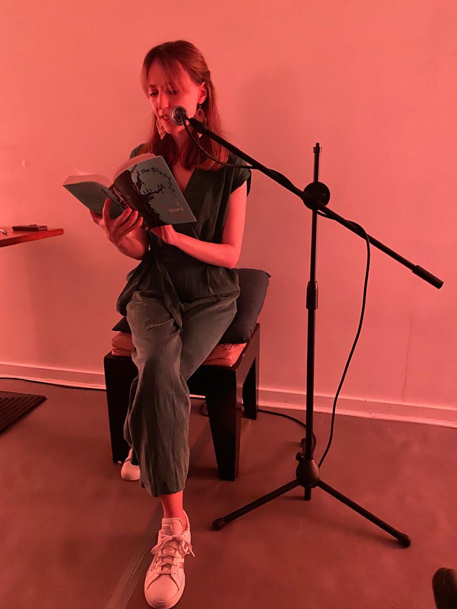SNaismithwriter's tweet photo. Great to celebrate the launch of 🍂 THE DISAPPEARING ISLAND in The Dream Room @DreamMachineCIC! Thanks to everyone who came along!

#booklaunch #booksigning https://t.co/HbngEcv2Eb