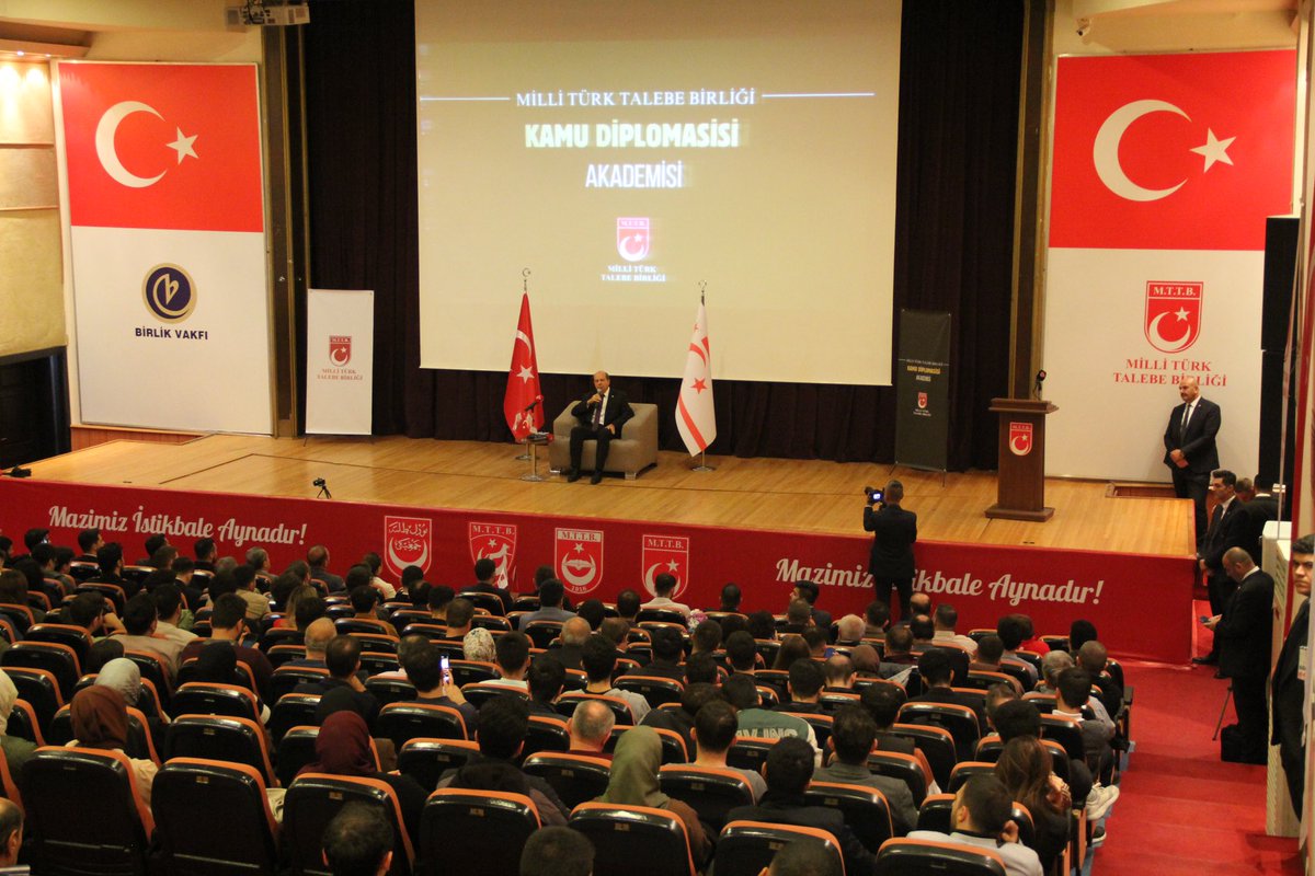 mttborgtr's tweet photo. Kuzey Kıbrıs Türk Cumhuriyeti (KKTC) Cumhurbaşkanı Sn. Ersin TATAR’ın konuşmacı olarak katıldığı Kamu Diplomasisi Akademisinin ikinci programı MTTB Genel Merkezi’nde gerçekleştirildi.

#MTTBŞAHLANIŞTIR https://t.co/efxl9MoPF5