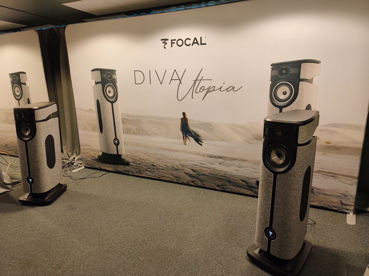 hideoPL's tweet photo. wincyj głośników! #audiovideoshow https://t.co/KFKX2DzV6T