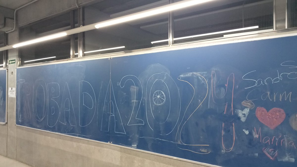 Acabem aquesta XXIV Trobada a Reus, tan especial per totes amb dues de les conclusions dels grups de treball:
Informació i formació.
L’escola és de totes.
Fins la propera trobada!